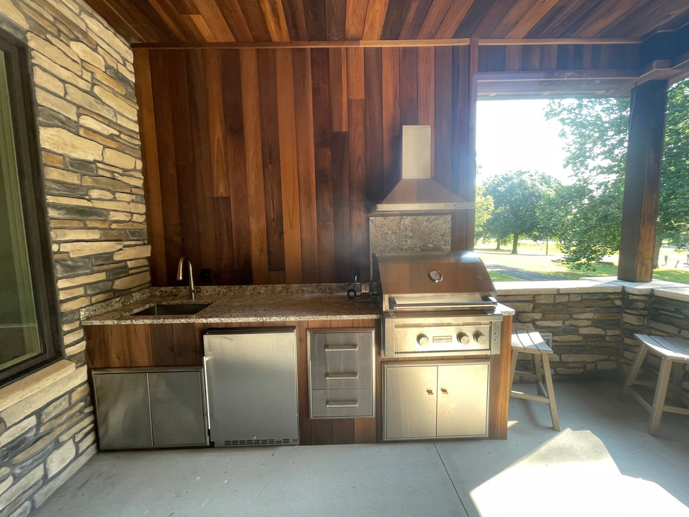 Lakehouse Outdoor Living